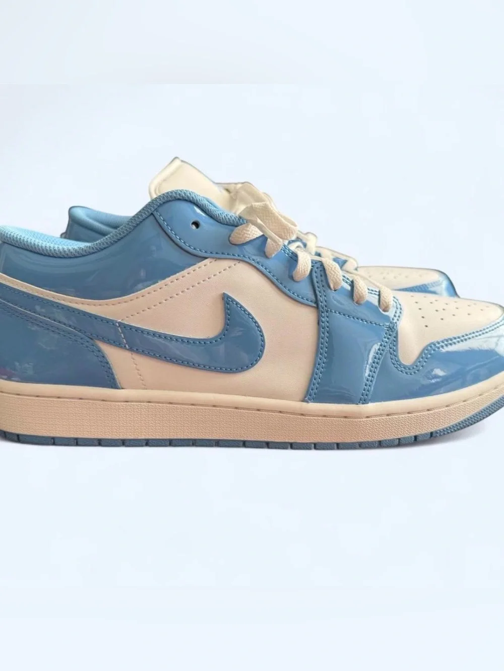 Jordan Low-Top Athletic Sneakers in White and Light Blue